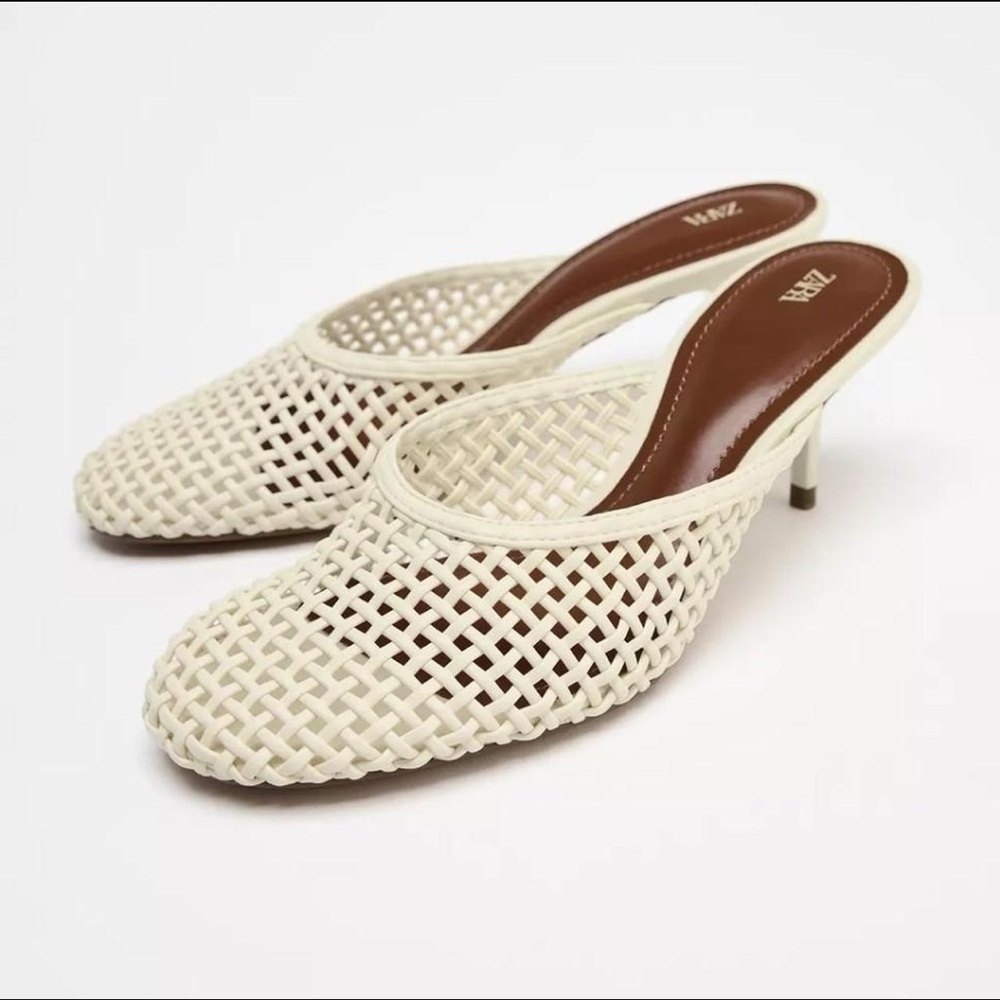 Zara Cream Textured Mules